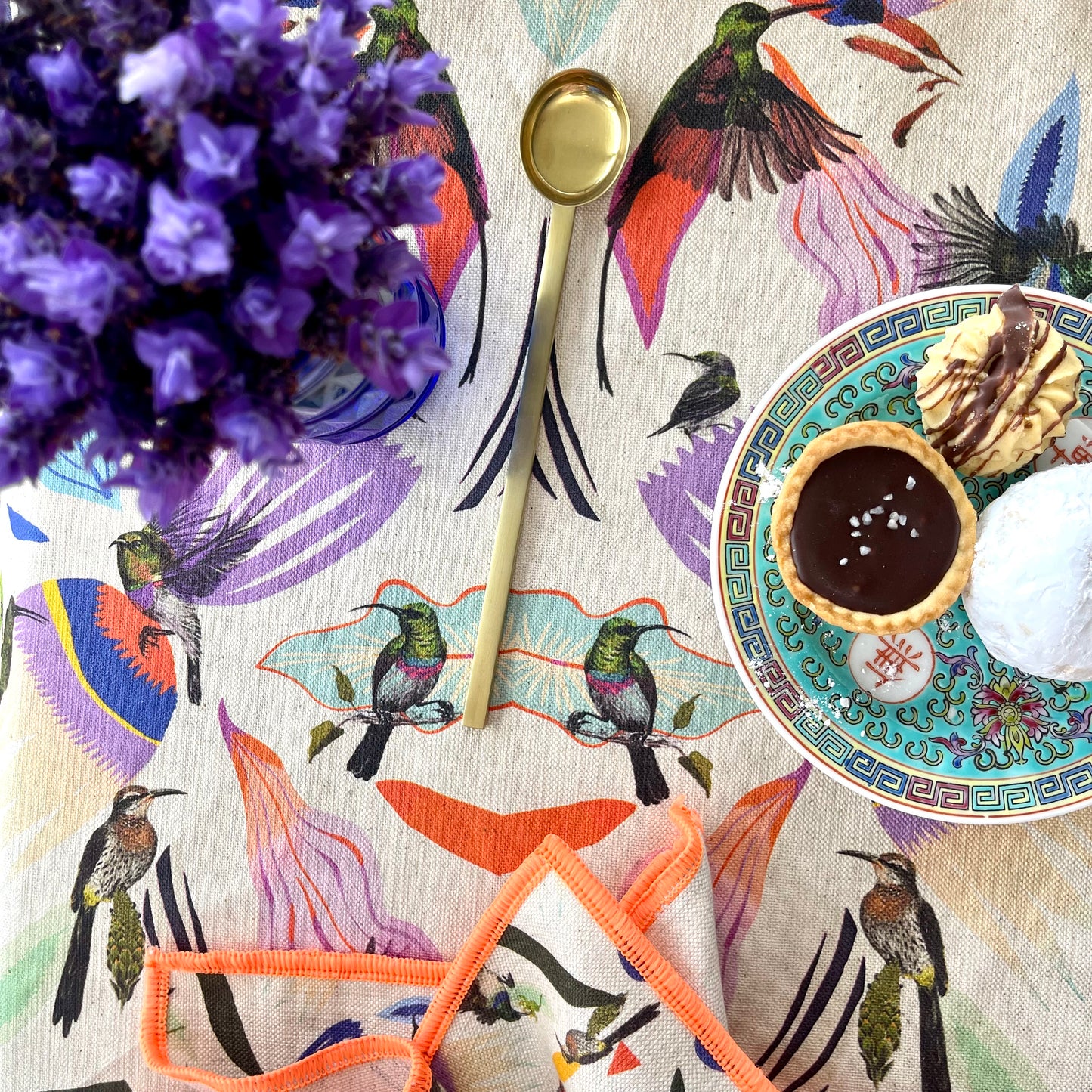 Table Runner: Suga Suga Lilac